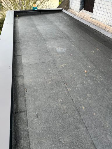 MALESTROIT ETANCHEITE TOIT PLAT